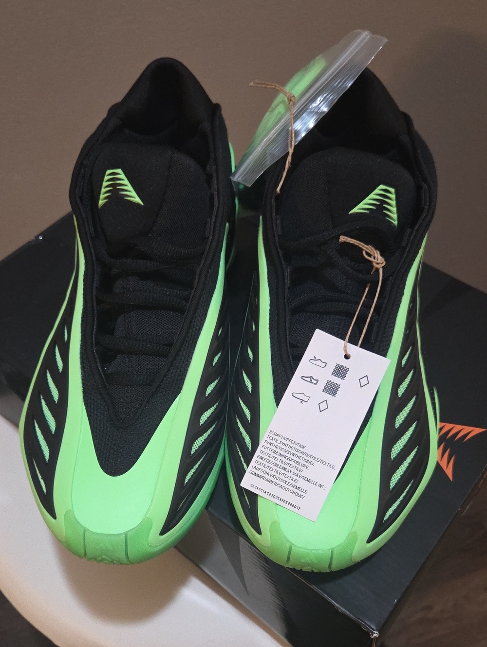adidas Anthony Edwards 2 J "Lime Burst" Basketball Shoes - Size 7Y (JQ2049)